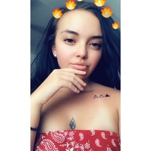 Meet your Posher, Skye